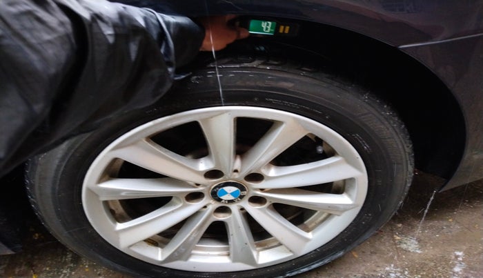2010 BMW 5 Series 525D, Diesel, Automatic, 67,767 km, tyre