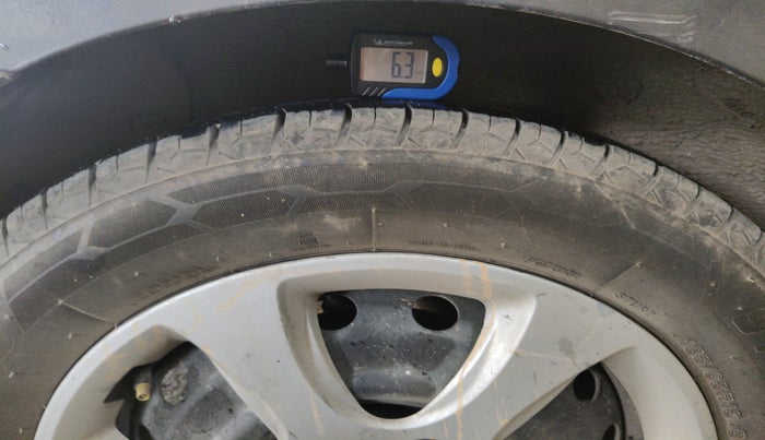 2012 Hyundai Verna FLUIDIC 1.4 CRDI, Diesel, Manual, 1,34,722 km, tyre