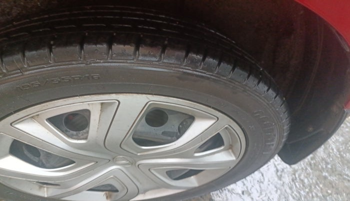 2021 Tata ALTROZ XM PLUS PETROL, Petrol, Manual, 73,575 km, tyre