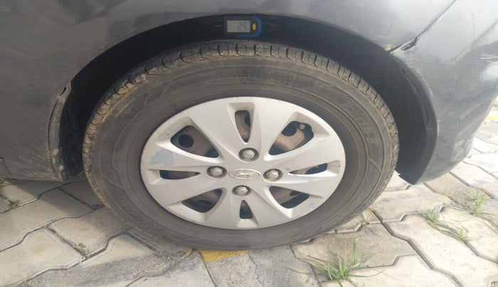 2010 Hyundai i10 SPORTZ 1.2, Petrol, Manual, 61,318 km, tyre