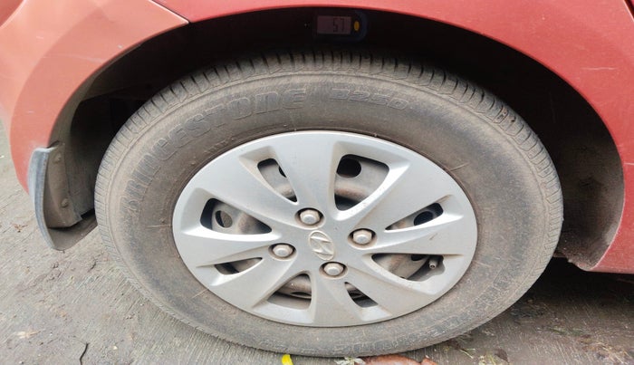 2010 Hyundai i10 MAGNA 1.2, Petrol, Manual, 42,845 km, tyre