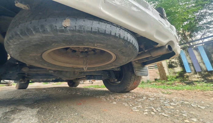 2013 Toyota Fortuner 3.0 4X2 MT, Diesel, Manual, 2,22,949 km, tyre