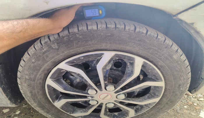 2019 Maruti Celerio VXI CNG, Petrol, Manual, 38,029 km, tyre