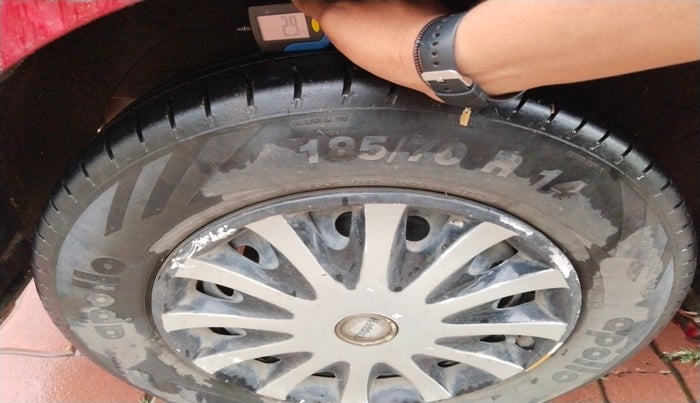 2016 Hyundai Elite i20 SPORTZ 1.2, Petrol, Manual, 1,41,000 km, tyre