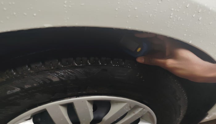 2021 Maruti Dzire VXI AMT, Petrol, Automatic, 79,024 km, tyre