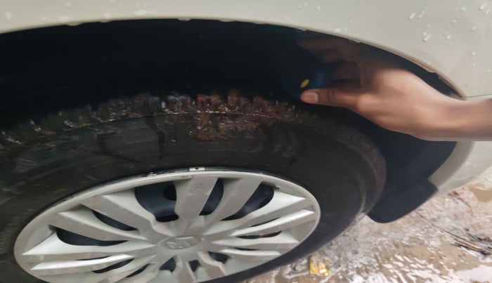 2021 Maruti Dzire VXI AMT, Petrol, Automatic, 79,024 km, tyre
