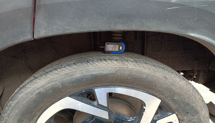2021 Nissan MAGNITE XV PREMIUM DUAL TONE, Petrol, Manual, 24,669 km, tyre