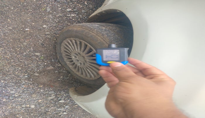 2010 Maruti Swift Dzire LDI, Diesel, Manual, 1,07,266 km, tyre