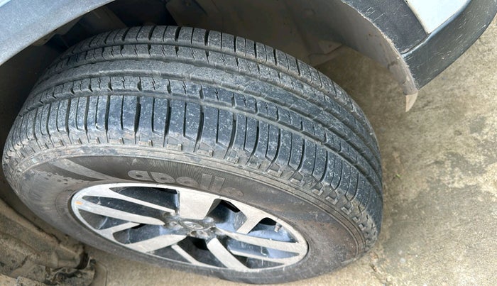 2020 Tata Harrier XZ PLUS 2.0L, Diesel, Manual, 1,59,452 km, tyre