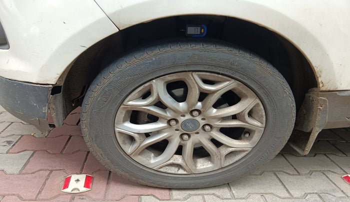 2015 Ford Ecosport TITANIUM 1.5L DIESEL, Diesel, Manual, 88,644 km, tyre