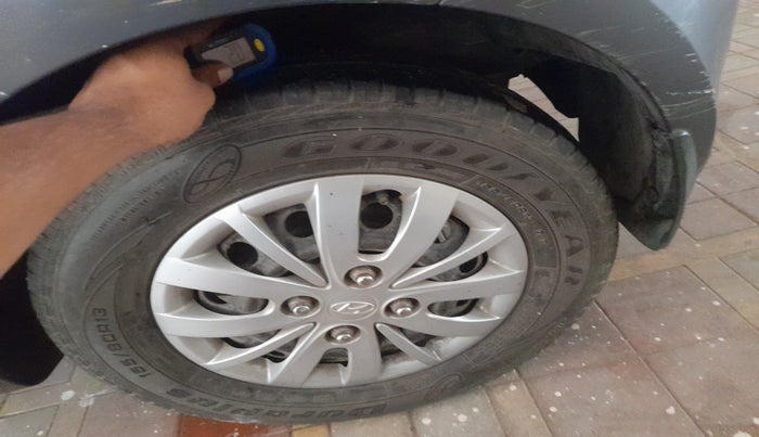 2013 Hyundai i10 SPORTZ 1.1 LPG, Petrol, Manual, 51,441 km, tyre
