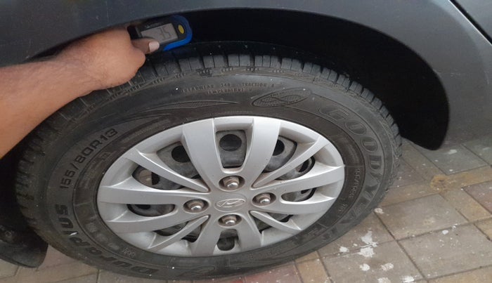 2013 Hyundai i10 SPORTZ 1.1 LPG, Petrol, Manual, 51,441 km, tyre