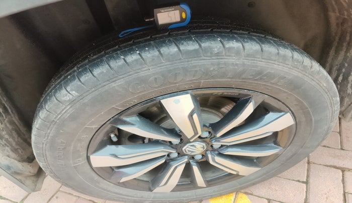 2020 MG HECTOR SHARP 1.5 DCT PETROL, Petrol, Automatic, 16,500 km, tyre