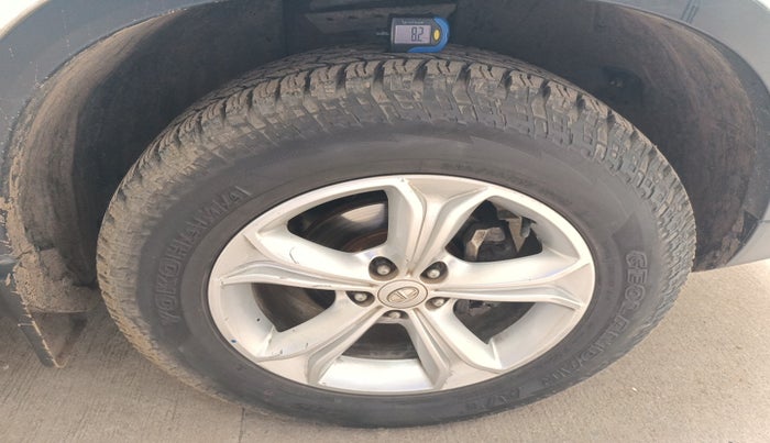 2020 Tata Harrier XZ 2.0L, Diesel, Manual, 83,519 km, tyre