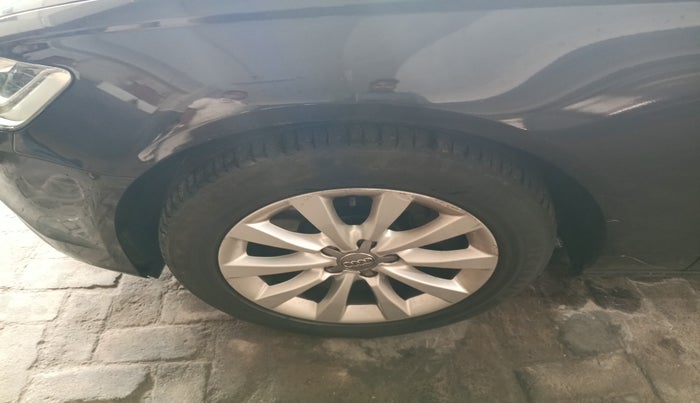 2012 Audi A6 3.0 TDI PREMIUM PLUS, Diesel, Automatic, 98,514 km, tyre