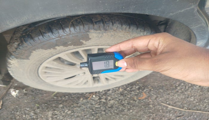 2021 Maruti XL6 ZETA AT, Petrol, Automatic, 4,478 km, tyre