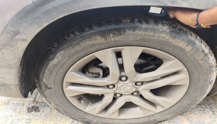 2019 KIA SELTOS HTX PLUS AT1.5 DIESEL, Diesel, Automatic, 1,78,387 km, tyre