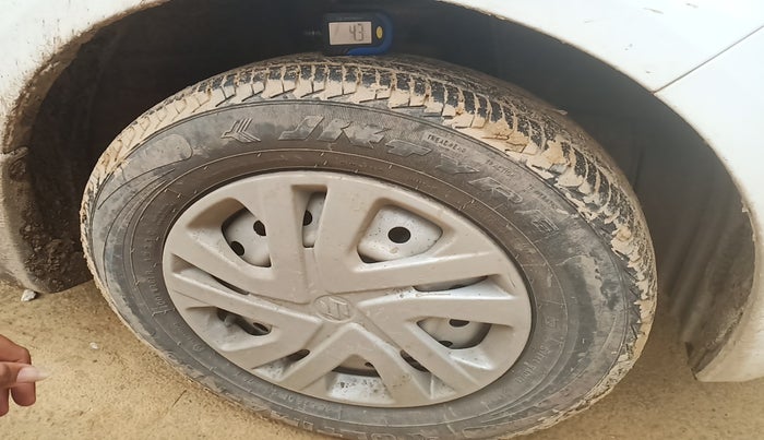 2023 Maruti New Wagon-R LXI CNG 1.0, Petrol, Manual, 35,008 km, tyre