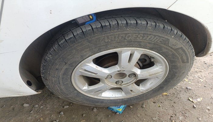 2012 Hyundai i20 ASTA 1.4 CRDI, Diesel, Manual, 1,07,845 km, tyre