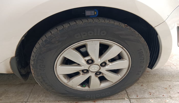 2012 Hyundai i20 SPORTZ 1.4 CRDI, Diesel, Manual, 1,63,553 km, tyre