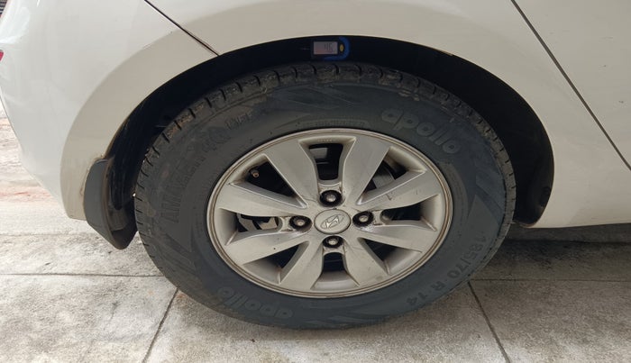 2012 Hyundai i20 SPORTZ 1.4 CRDI, Diesel, Manual, 1,63,553 km, tyre