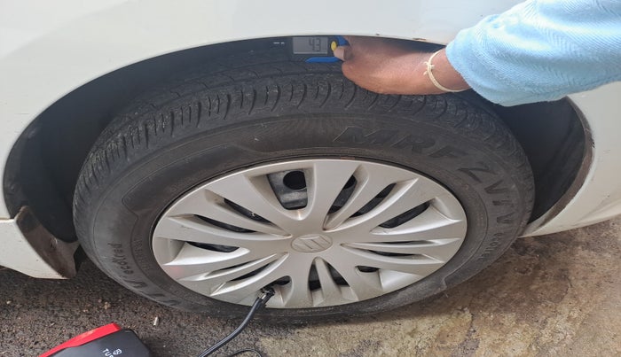 2013 Maruti Ertiga VXI, Petrol, Manual, 1,34,942 km, tyre