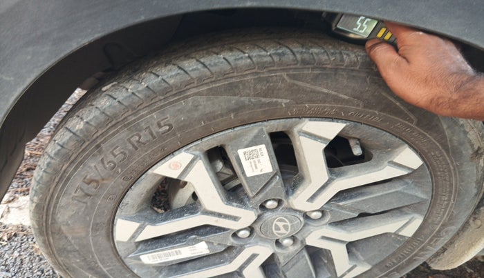 2024 Hyundai EXTER SX(O) CONNECT 1.2 AMT, Petrol, Automatic, 15,530 km, tyre