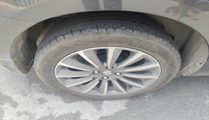 2024 Maruti Ciaz ALPHA  AT 1.5 SHVS PETROL, Petrol, Automatic, 35,420 km, tyre