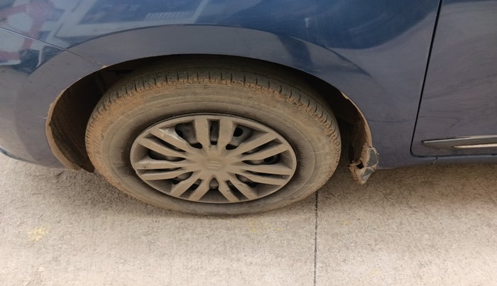 2020 Maruti Dzire VXI, Petrol, Manual, 41,817 km, tyre