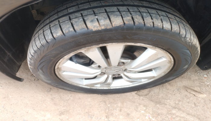 2008 Honda Accord 2.4L I-VTEC AT, Petrol, Automatic, 87,862 km, tyre