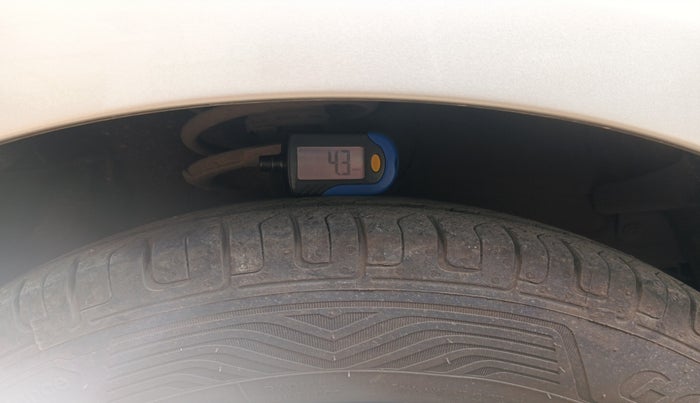 2012 Hyundai i10 SPORTZ 1.2 AT, Petrol, Automatic, 55,186 km, tyre