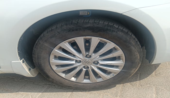 2020 Maruti Ciaz DELTA 1.5 SHVS MT PETROL, Petrol, Manual, 47,193 km, tyre