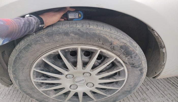 2015 Maruti Ciaz VDI, Diesel, Manual, 83,178 km, tyre