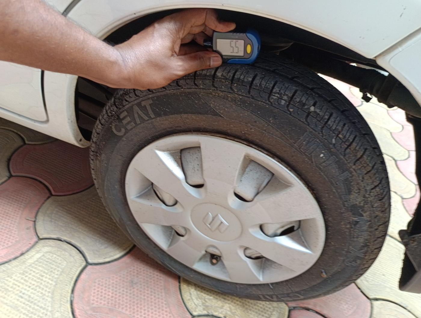 2010 Maruti Wagon R LXI MINOR, Petrol, Manual, 410 km, tyre