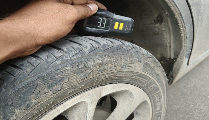 2022 Maruti Alto K10 VXI, Petrol, Manual, 30,500 km, tyre