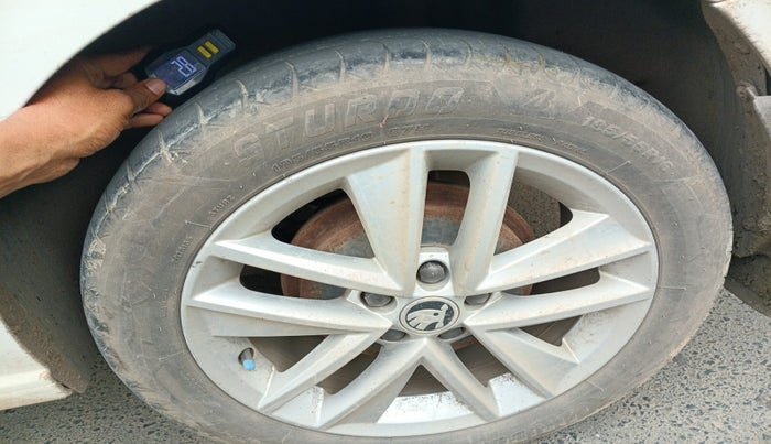 2021 Skoda Rapid STYLE AT TSI, Petrol, Automatic, 98,439 km, tyre