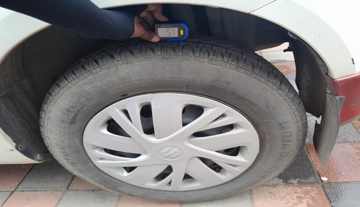 2015 Maruti Swift VDI ABS, Diesel, Manual, 95,835 km, tyre