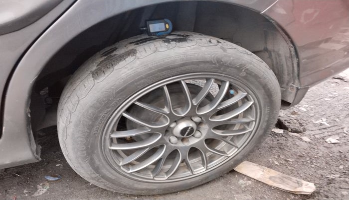 2014 Honda Mobilio 1.5L I-DTEC S, Diesel, Manual, 87,355 km, tyre