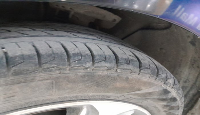 2019 Hyundai Verna 1.6 VTVT SX O, Petrol, Manual, 1,20,248 km, tyre