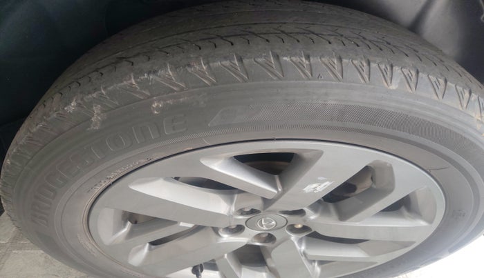 2022 Tata Safari XT PLUS, Diesel, Manual, 58,878 km, tyre