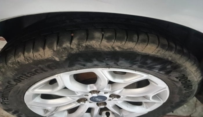 2015 Ford Ecosport TITANIUM 1.5L PETROL AT, Petrol, Automatic, 86,890 km, tyre