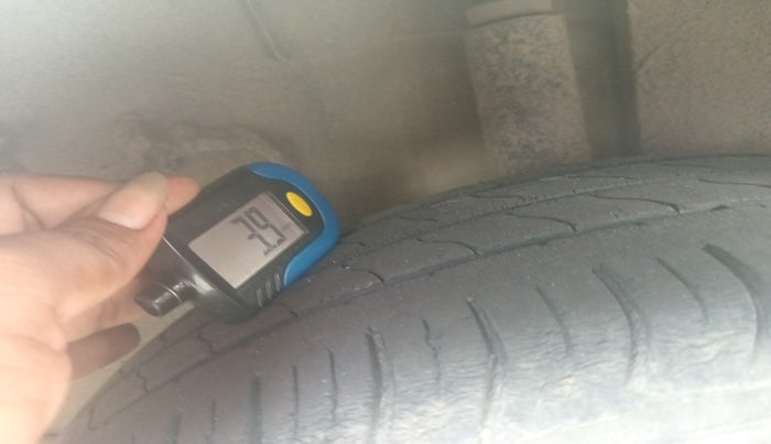 2021 Tata ALTROZ XM PLUS PETROL, Petrol, Manual, 39,888 km, tyre