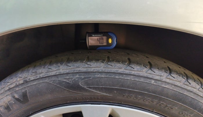 2013 Maruti Ertiga VXI, Petrol, Manual, 47,751 km, tyre