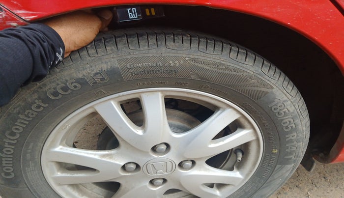 2012 Honda Brio V MT, Petrol, Manual, 70,178 km, tyre