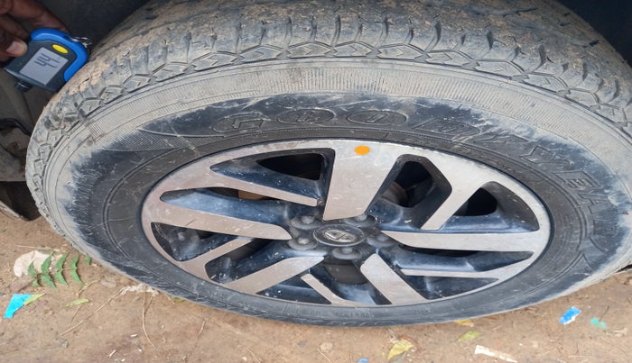 2020 Tata Harrier XZ PLUS 2.0L, Diesel, Manual, 1,24,098 km, tyre