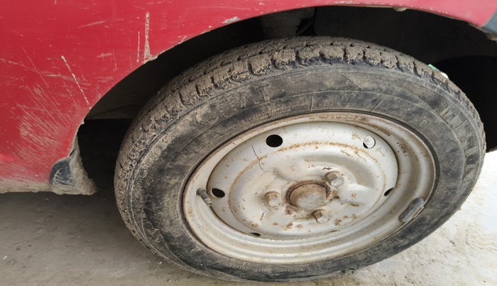 2010 Tata Nano CX, Petrol, Manual, 14,339 km, tyre