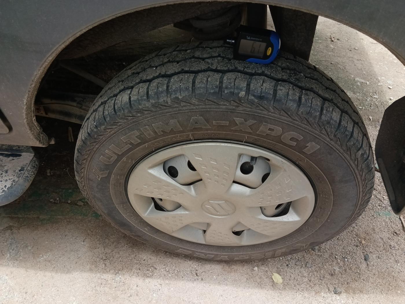 2023 Maruti Eeco 5 STR AC, Petrol, Manual, 15,058 km, tyre