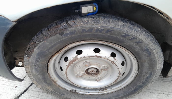 2011 Maruti Alto LX, Petrol, Manual, 60,094 km, tyre