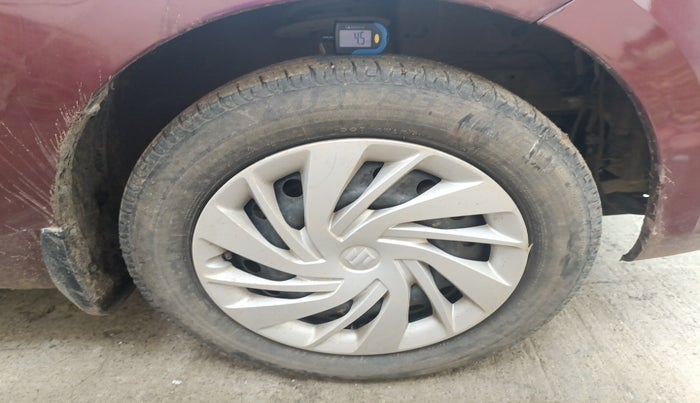 2019 Maruti Ertiga VXI SHVS, Petrol, Manual, 24,986 km, tyre