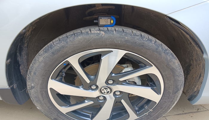 2024 Toyota Glanza G, Petrol, Manual, 5,795 km, tyre